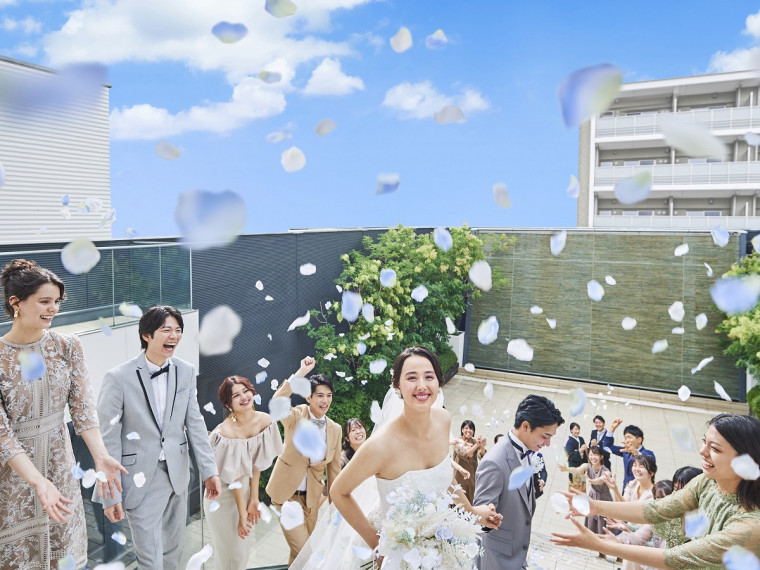 屋上ガーデン~前撮りやバルーンリリースができる大階段~