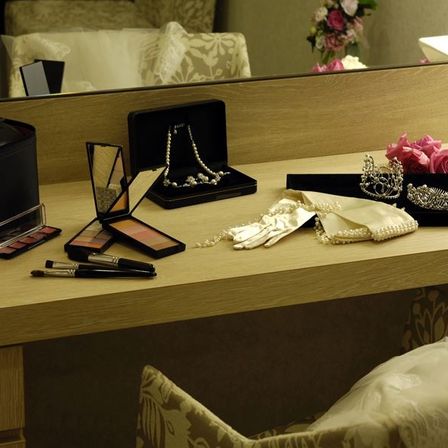 おふたりだけのお着替え室をしっかり完備！担当の美容スタッフがご案内♪|アルカンシエル luxe mariage 名古屋（アルカンシエルグループ）の写真(595236)