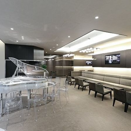 ピアノの生演奏を聴きながら優雅なお気持ちでお待ち頂けます。|アルカンシエル luxe mariage 名古屋（アルカンシエルグループ）の写真(230324)