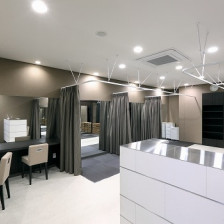 ご親族の皆様やご両親様の着付け、ヘアセットもゆっくり準備して頂けます。|アルカンシエル luxe mariage 名古屋（アルカンシエルグループ）の写真(230325)