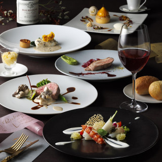 【1件目来館限定】レストランペアチケット(9,000円相当)プレゼント