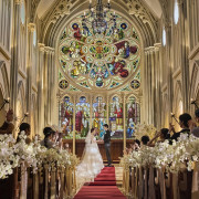 思い出に残るステンドグラス。持ち込みはほぼ不可」｜ステンドグラスが