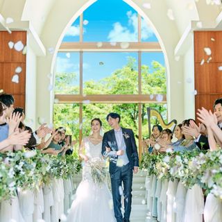 【15大120万円特典付】緑溢れるチャペル×最新ドレス見学