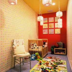 授乳室兼キッズルーム。子供が退屈しないアイテム|DESTINO BROOKLYN NEW YORK（ディスティーノ ブルックリン ニューヨーク）の写真(264172)