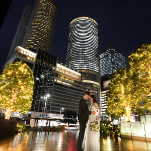 名古屋駅から徒歩4分の抜群立地だから、結婚式前後にロケーションフォトを残すこともできる！|The Opera(オペラ)の写真(53558296)