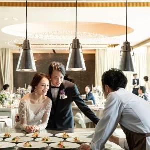 The Operaの人気シェフ陣と、おふたりだけのオリジナルレシピを創るオーダーコース料理|The Opera(オペラ)の写真(27210466)