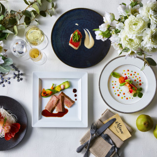 既製品を使用せず、新鮮な地元食材にこだわるビアンカーラのコース料理。安心・安全で上質な逸品