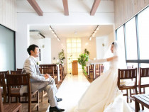 私たちは結婚式の先に続く
ふたりの『結婚』を
応援しています。