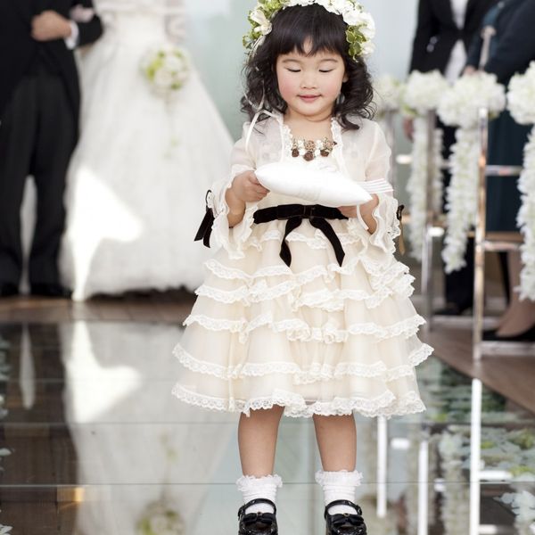 とてもかわいらしく微笑んでしまいそうなリングガール|ガーデンテラス長崎ホテル＆リゾートの写真(564260)