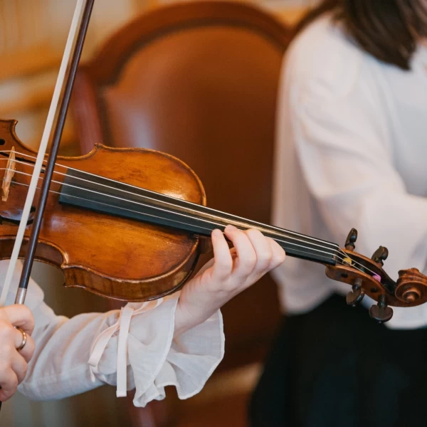 美しい音色がお2人のご成婚を祝福いたします