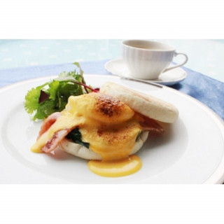 <AM8:00~>♯エッグベネディクト試食付き♪モーニングフェア