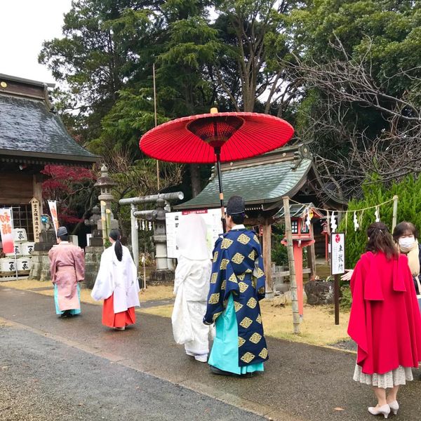 神社の送迎も安心サポート！ご家族・親族・友人の皆さんもご参列いただけます！思いのある神社で本格神前式