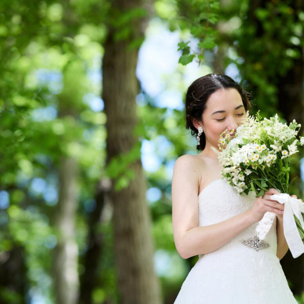 自然な緑溢れるガーデン。木漏れ日の中での撮影タイムを思いきり楽しもう♪撮影のご希望もカメラマンと相談