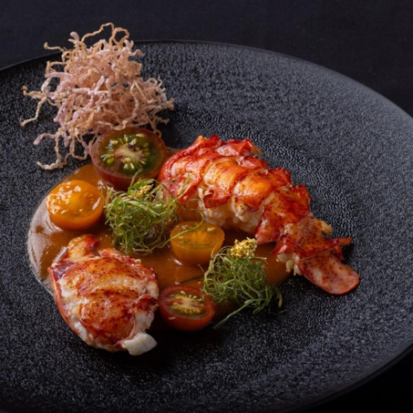 おもてなしの要でもあるお料理は、ゲストと笑顔での会話が弾むきっかけに…