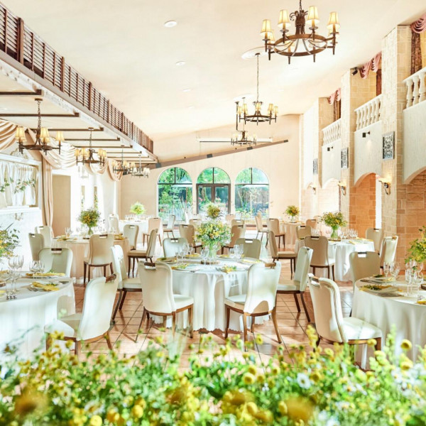 広々の会場内にはお子様が遊べる空間がたくさんなので、個室も含めて安心して当日を過ごす事ができる！