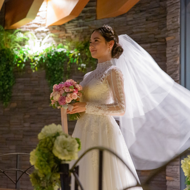 Diana シルバー ウェディングシューズ 花嫁 新婦 結婚式 挙式 披露宴