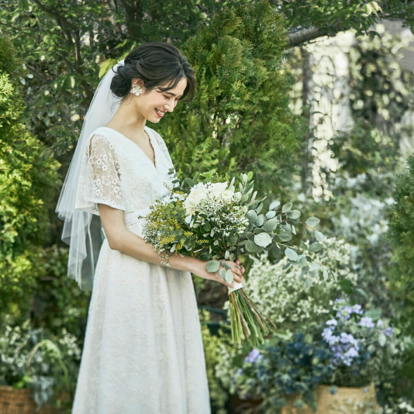 季節ごとに表情を変えるガーデンやテラスは、絵になる写真スポットも豊富