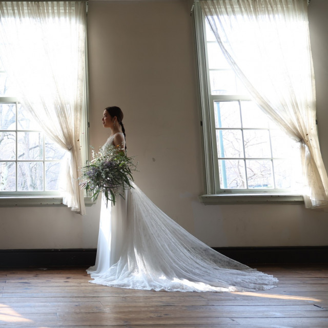 ウェディングドレス・衣装｜ ティアラ ザ クラシック クラブ（登録有形