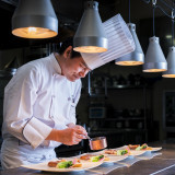一品一品オリジナルで作れるフルオーダー料理も可能です。おふたりだけのオリジナル料理なので、想いや好みでメニューを構成。