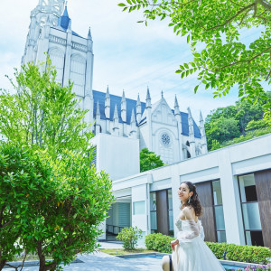 角度によって変わる大聖堂も魅力のひとつ!お気に入りのスポットを見つけてみて!|ノートルダム広島/FIVESTAR WEDDINGの写真(24183457)