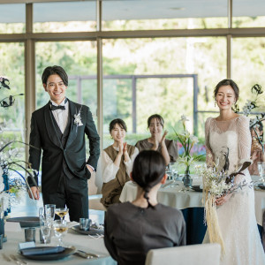 ゲストファーストの結婚式ならノートルダム★バリアフリーの館内とプライベートな3つの披露宴会場で非日常の結婚式を創り上げます。どの会場にも貸切ガーデン付き！演出の幅が広がる|ノートルダム広島/FIVESTAR WEDDINGの写真(43984880)