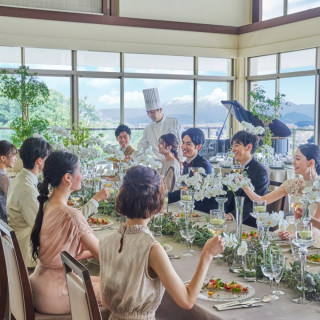 【30名少人数婚】家族へ感謝を伝える！本格挙式×アットホームW