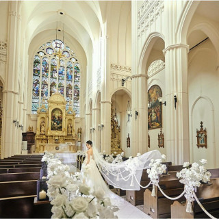 当館花嫁支持No.1＊大聖堂で憧れ入場体験×ドレス試着×試食付き