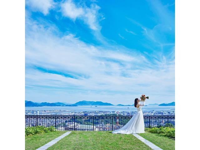 【選べる3つのガーデンウェディング】