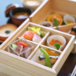ご来館いただいたお客様にお二人で3800円相当の「ペアランチチケット」プレゼント