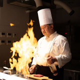 目の前で調理いたします。
