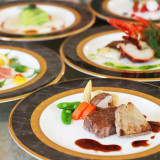 フォアグラや極上黒毛和牛のフィレステーキなど、最上級の食材を使用した至高のフレンチコース