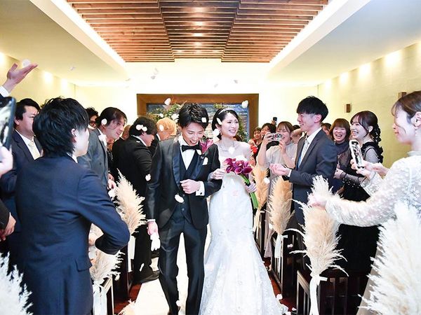 川原町倶楽部 ラ・ルーナピエーナ  〈エルフラットグループ〉のチャペルの写真（3枚目）
