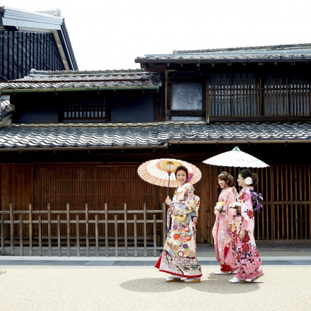 川原町倶楽部 ラ・ルーナピエーナ(本館・別邸) 〈エルフラットグループ〉