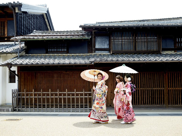 ◆日本遺産に認定◆風情ある「川原町」の町並み