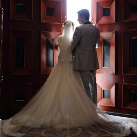 ＼平日見学・大歓迎★最大150万特典／チャペル体験×贅沢試食