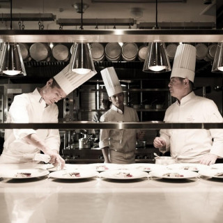 【料理が決め手】土日祝見学◆上質な大人W◆10大特典ご優待