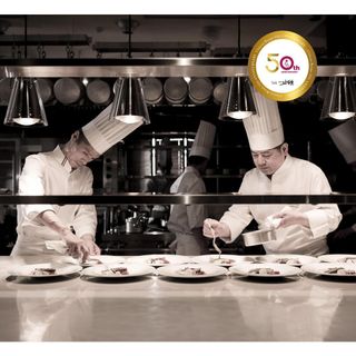 【料理が決め手】50周年記念&上質な大人W×10大特典ご優待