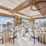 【最大150万優待*衣装や装花など最大15大特典】更に1件目見学なら≪挙式料全額プレゼント≫