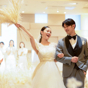 結婚の証人として大切なゲストに参加してもらい、一緒に作り上げるオリジナルの“テラリウムセレモニー“も|THE CLASSICA BAY RESORT （ザ クラシカ ベイリゾート）の写真(50671152)