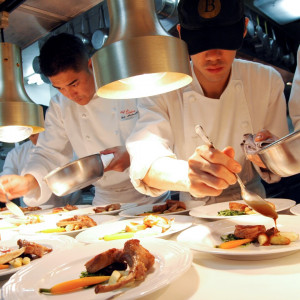 【料理口コミ1位 4.77】世代を問わず愛される《もてなし料理》