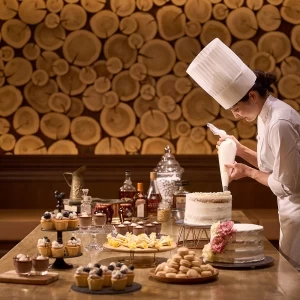 ウェディングケーキをはじめとしたスイーツも1つ1つ丁寧に|セントジェームスクラブ迎賓館仙台の写真(48173380)