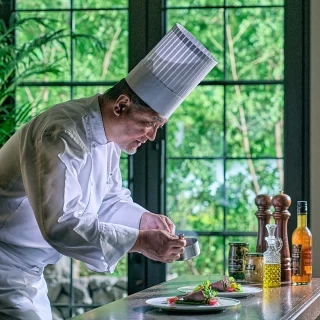 【料理口コミ1位 4.77】世代を問わず愛される《もてなし料理》