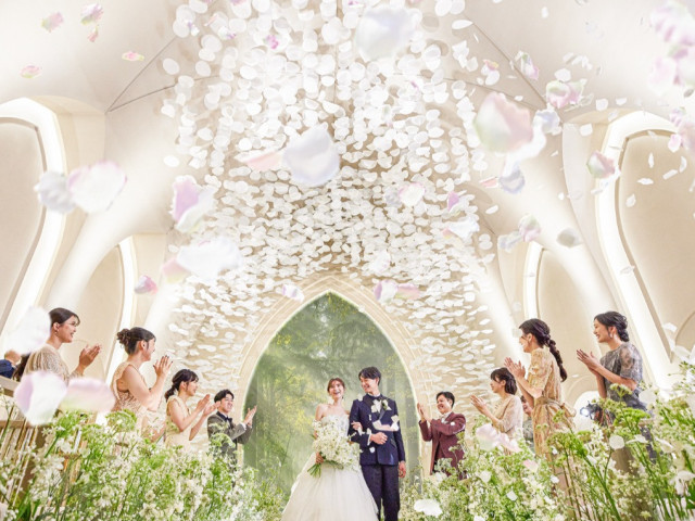 結婚式後もおふたりの【大切な場所】に訪れることができる『OBイベント』
