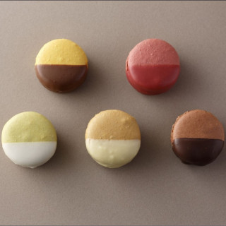 平日来館特典 ホテルオリジナルスイーツをプレゼント