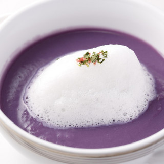 スープ「紫芋のカプチーノ風ポタージュ」