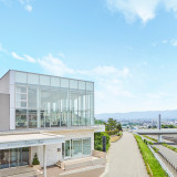 「長岡ICから1分」長岡を見渡す特別感。丘の上のステージ