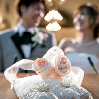 結婚式のノウハウがわかるオリジナルウエディングブック・人気ジュエリーショップ特別優待をプレゼント!