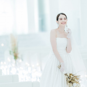 輝くバージンロードをゆっくりと歩く。|W the style of wedding（ダブリューザスタイルオブウエディング）の写真(18381633)