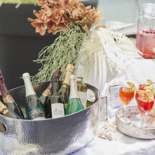 W自慢の種類豊富なカクテルで最高のおもてなし!