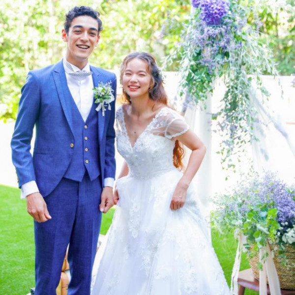 青空と緑に包まれたフォトジェニックな空間